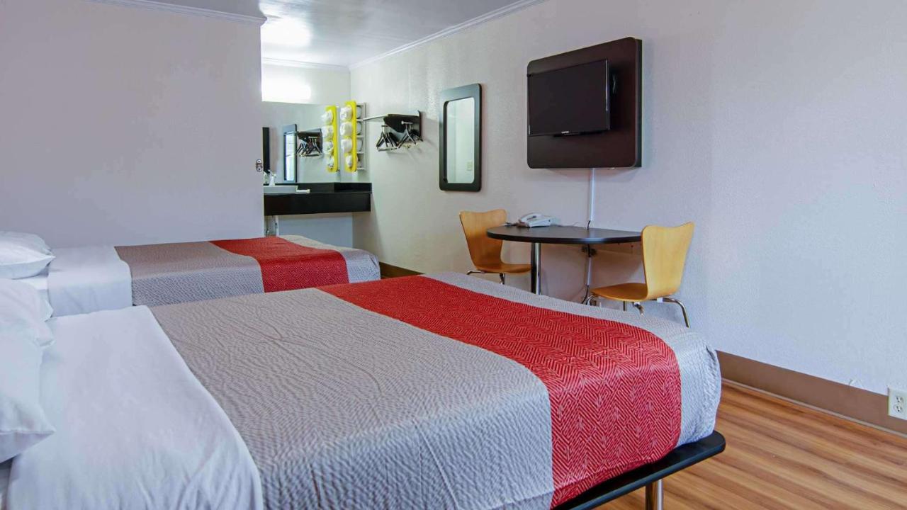 Motel 6-Bay Minette, Al Екстериор снимка