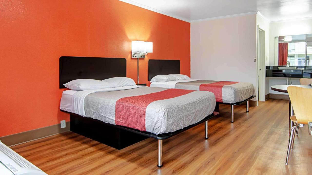 Motel 6-Bay Minette, Al Екстериор снимка