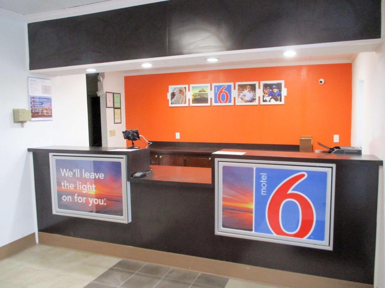 Motel 6-Bay Minette, Al Екстериор снимка